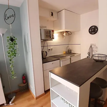 Cosy Au Coeur De Nimes. Appartement *